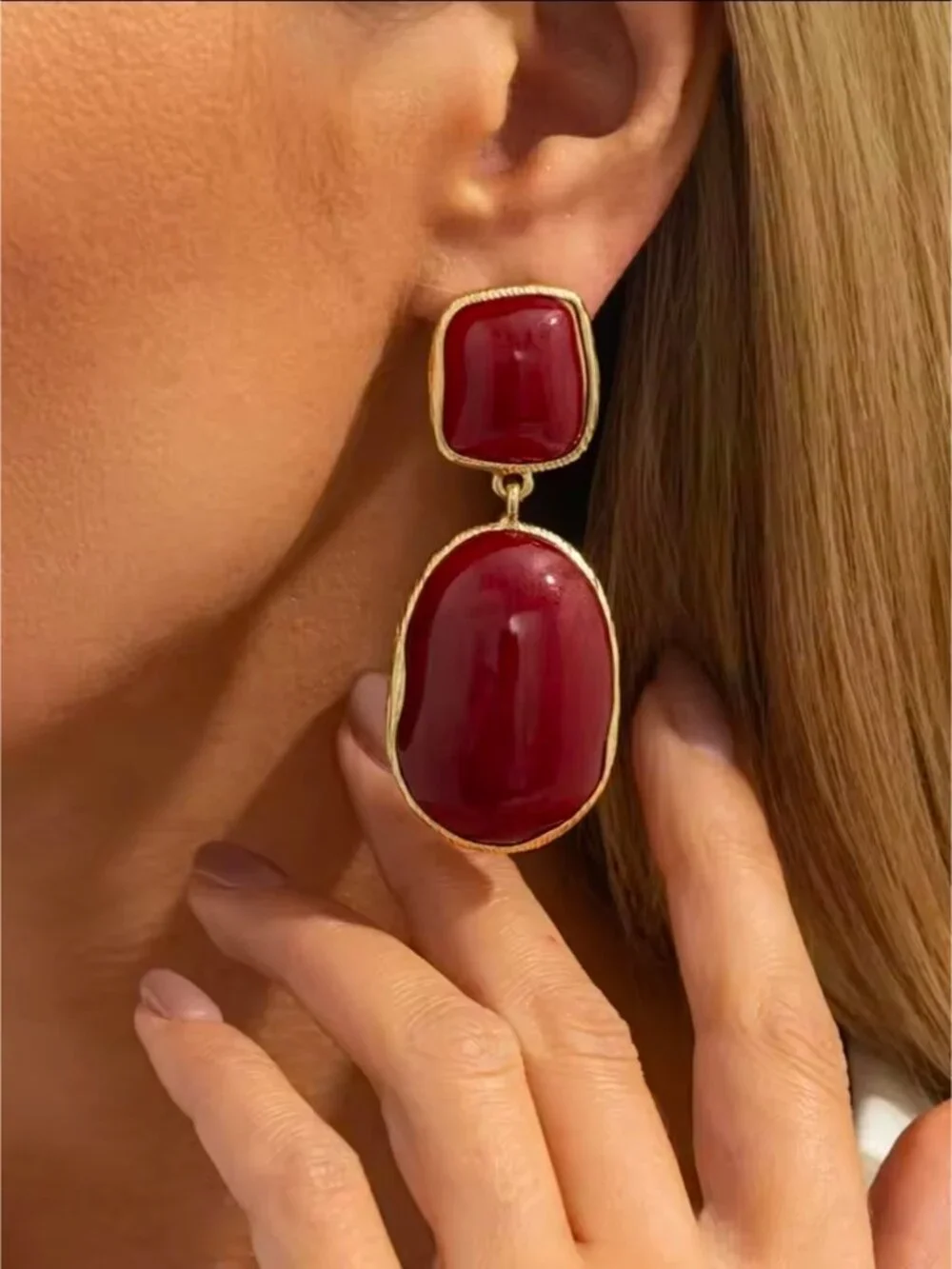 Anthropologie bold dropped